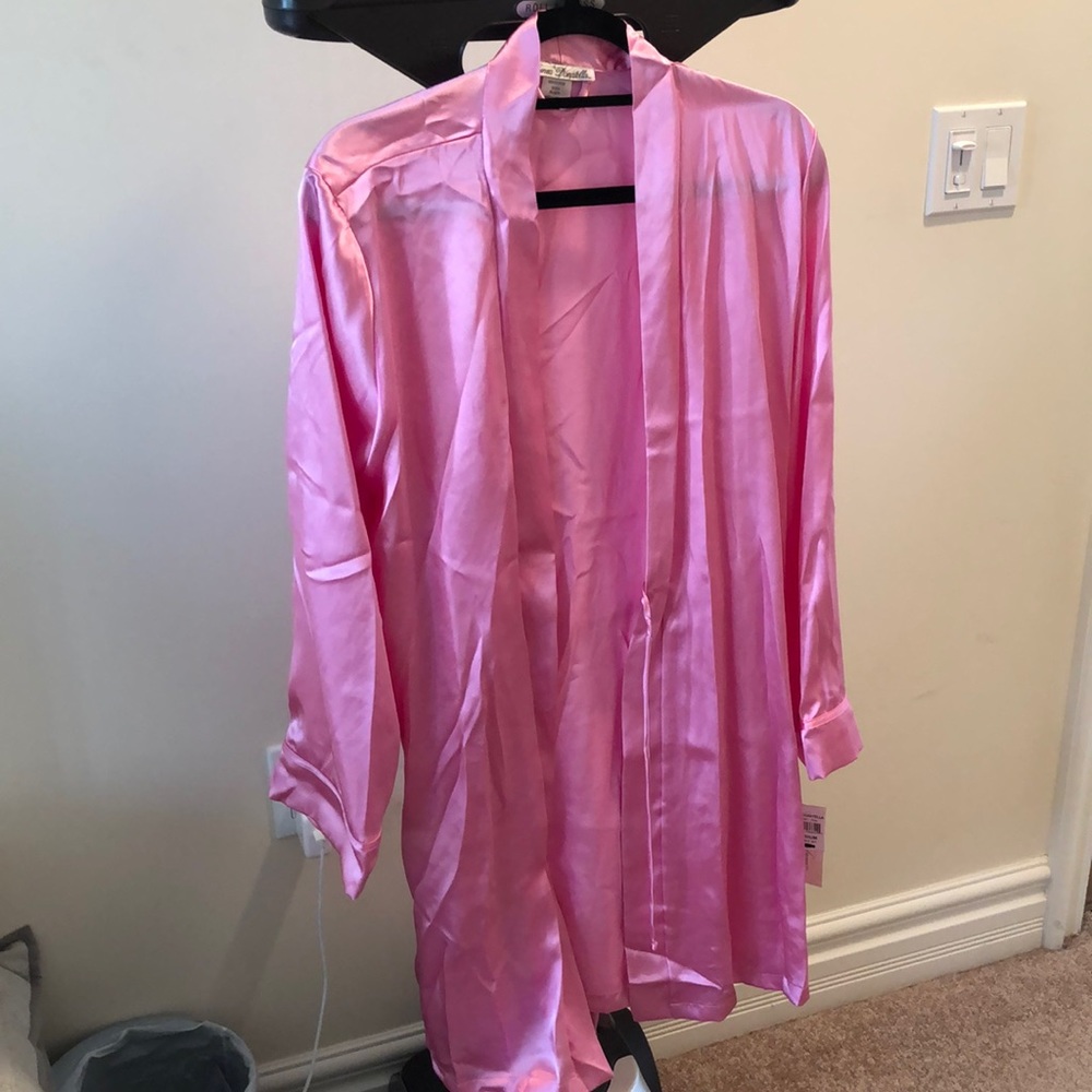 Lingerie - Picture 4 of 6